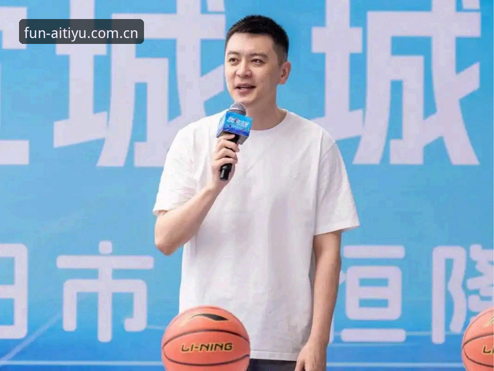 杨鸣谈C罗压力，爱体育平台观赛体验分享
